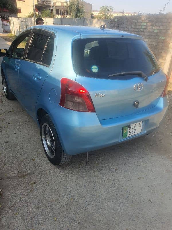 Toyota Vitz 2006 9