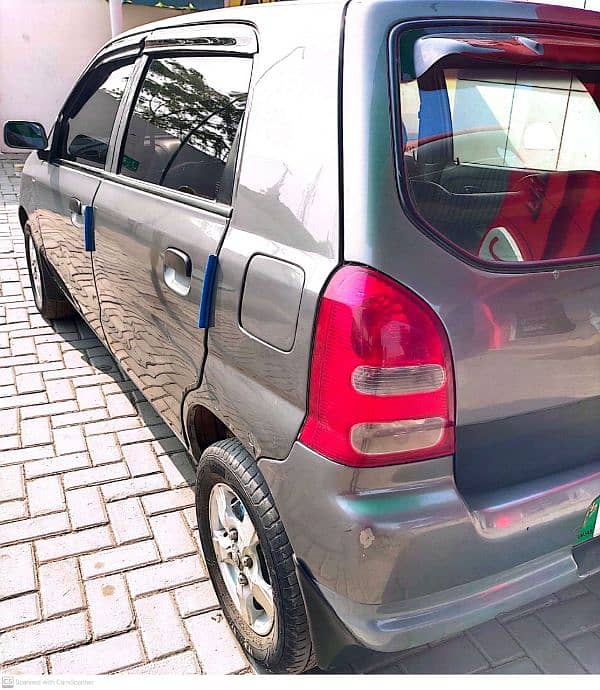 Suzuki Alto 2011 5