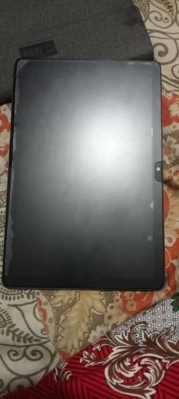 5 G chrome book smart tablet 1