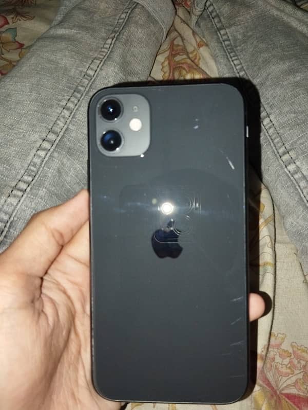 iPhone 11 2