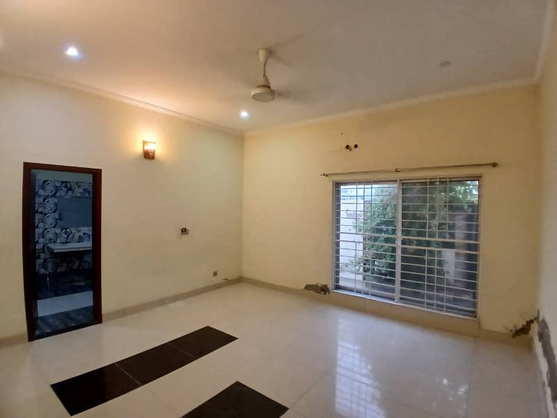 10 Marla upper portion for rent in jubilee Town 1