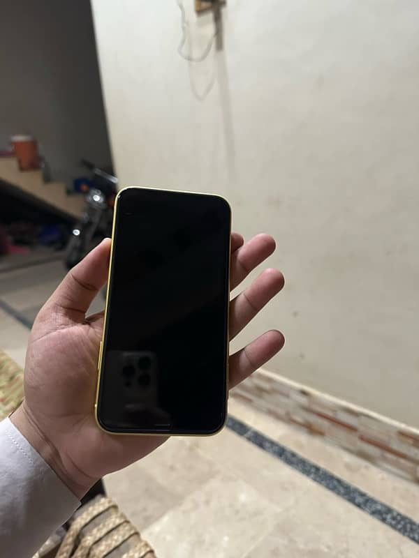 iphone 11 fu 4