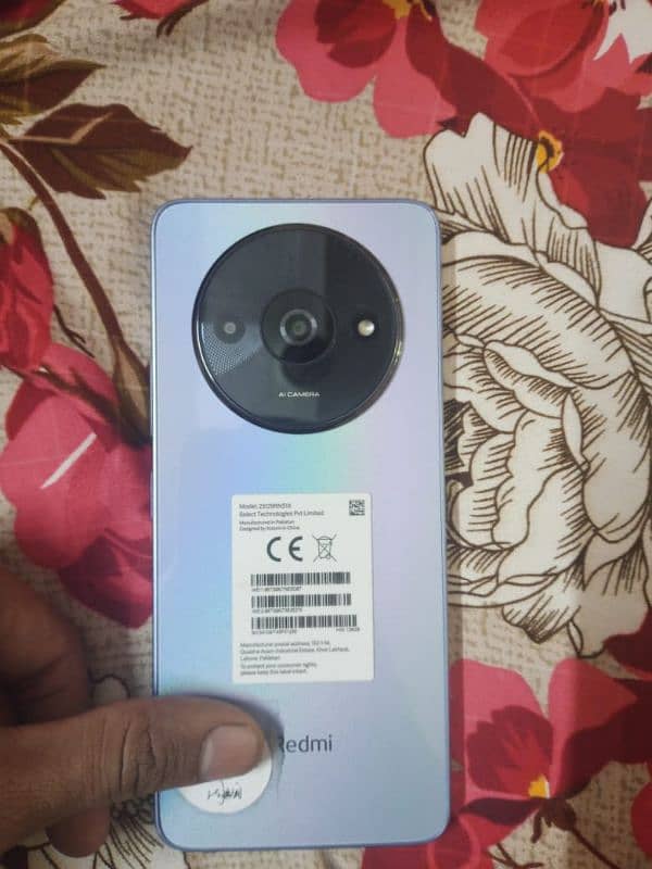 RedMi A3 Mobile 4+128 only two month Use 5