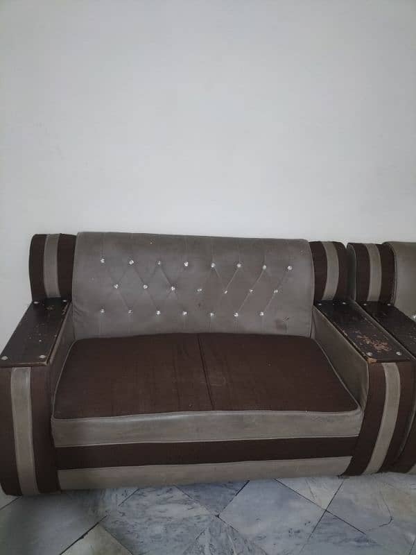 7 seater sofa 1