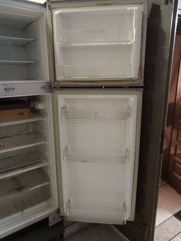 PEL refrigerator 0