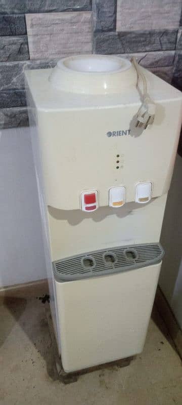 Orient Water Dispenser 1