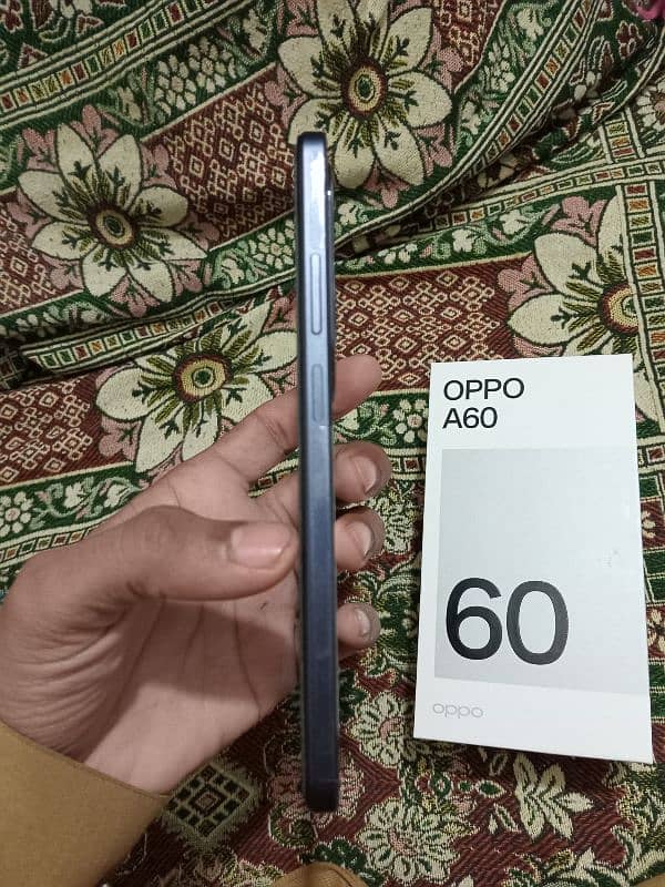 Oppo A60 Total 15 din use hua 2