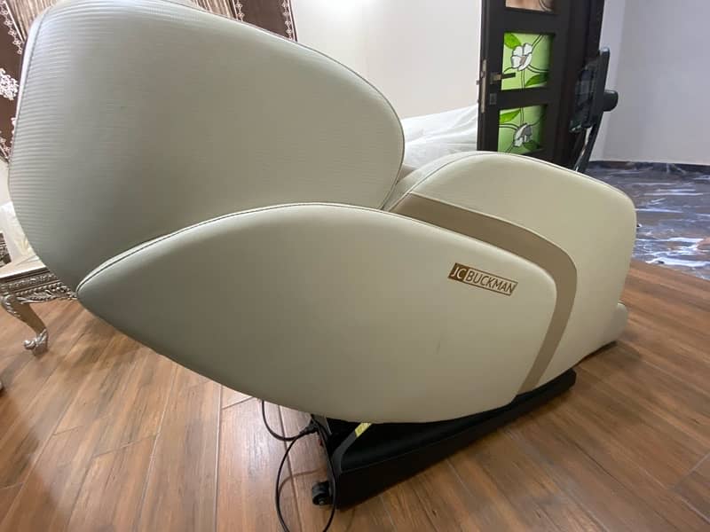 JC Buckman Massage chair for sale / Massager Chair 3