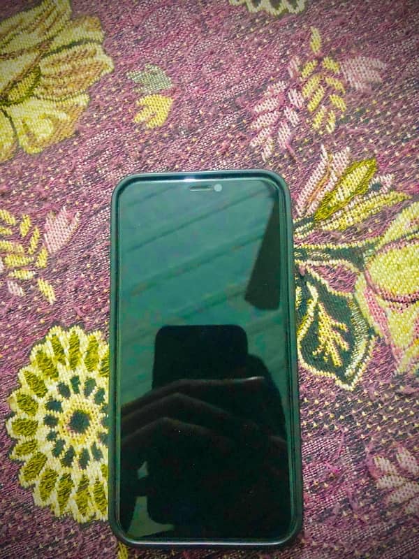 iPhone 11 Pro 2