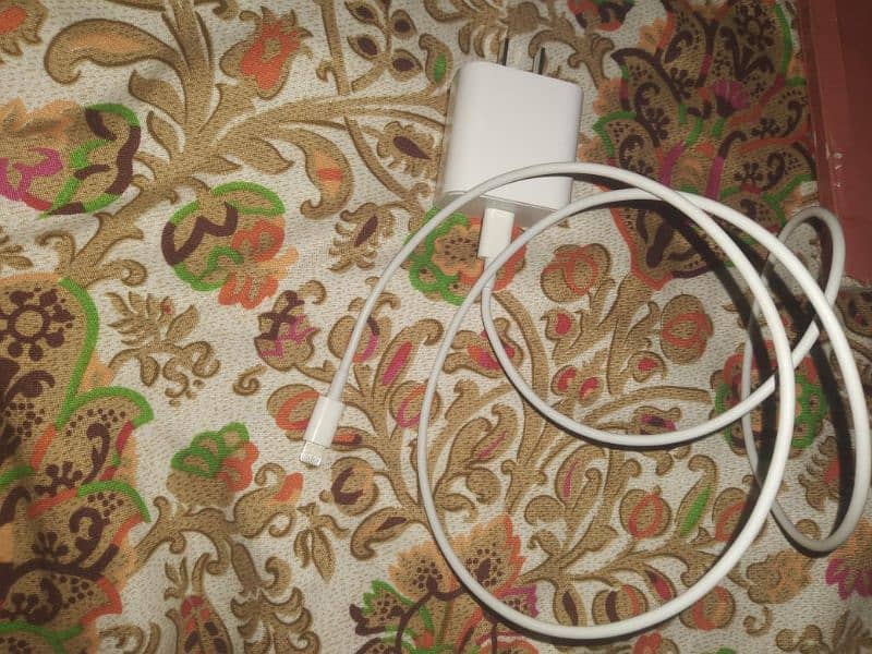 apple iphone 100 original charger 20 watt with org cable . . . . 3