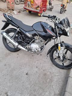 ybr 125 all ok lush condition 2020 model punjab number