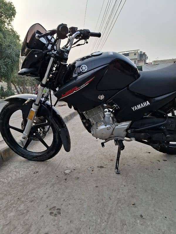 ybr 125 all ok lush condition 2020 model punjab number 6