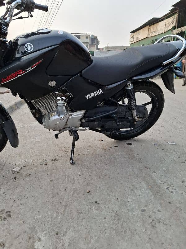 ybr 125 all ok lush condition 2020 model punjab number 8