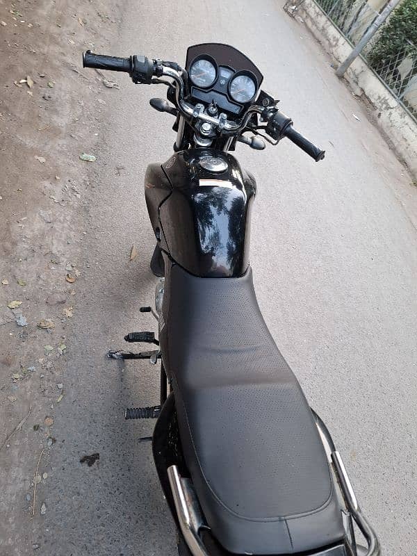 ybr 125 all ok lush condition 2020 model punjab number 12