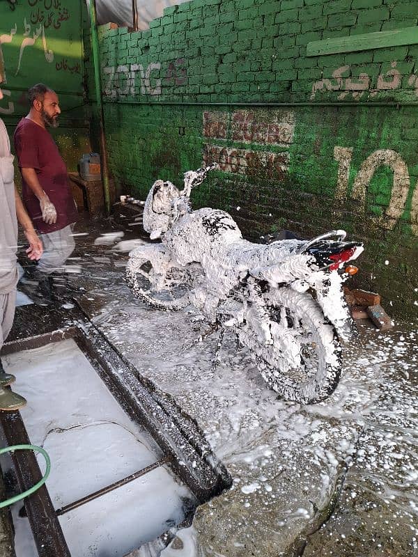 ybr 125 all ok lush condition 2020 model punjab number 17