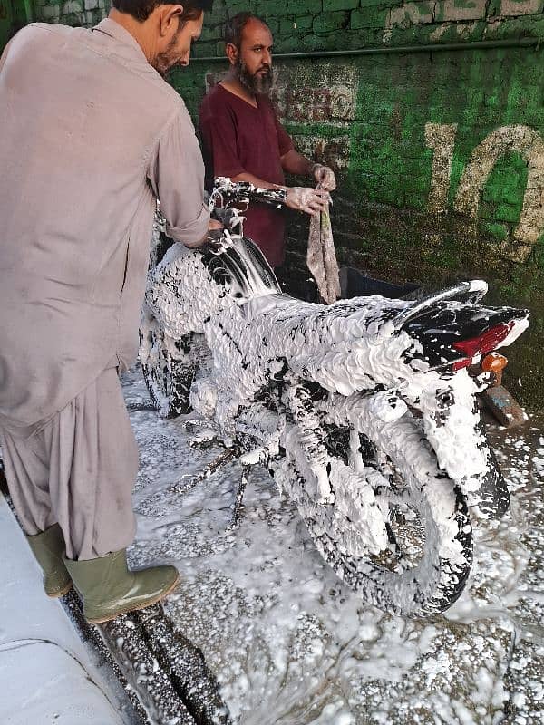 ybr 125 all ok lush condition 2020 model punjab number 18