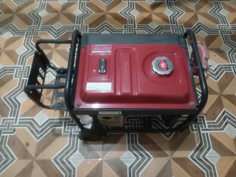 Powerful 3KV Generator in Excellent Condition! 4