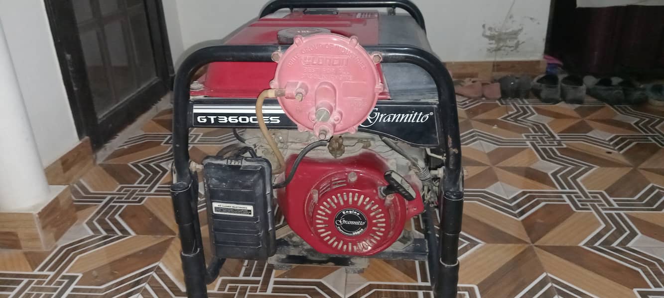 Powerful 3KV Generator in Excellent Condition! 8