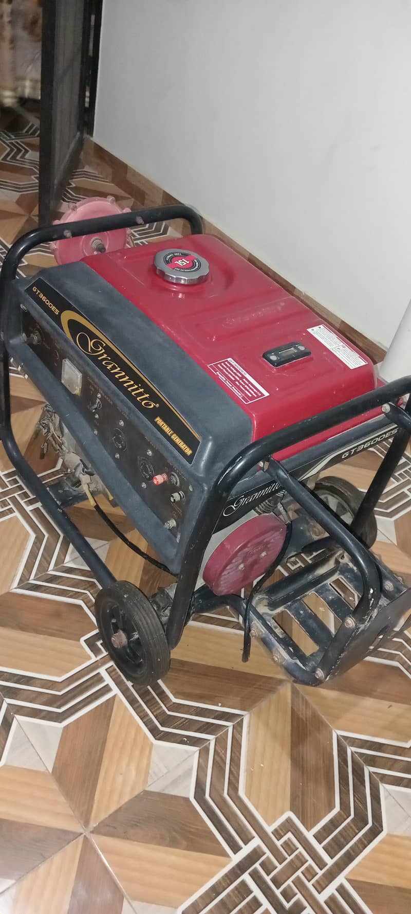 Powerful 3KV Generator in Excellent Condition! 10