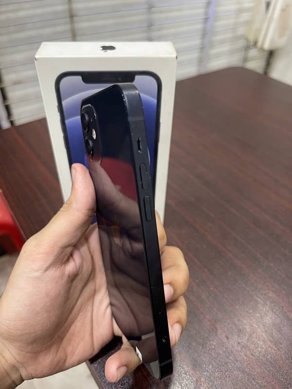 iphone 12 128 gb Pta approved (HK) variant With Box 2