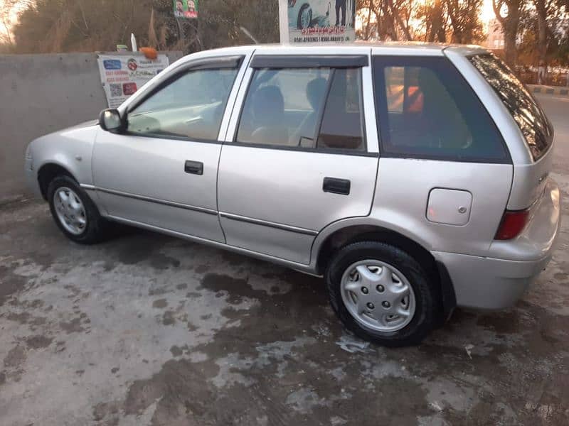 Suzuki Cultus VX 2000 1