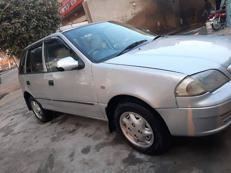 Suzuki Cultus VX 2000 4