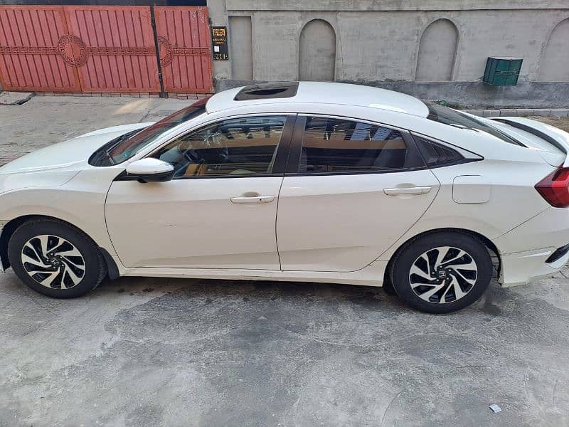 Honda Civic Oriel 2017 1.8 3