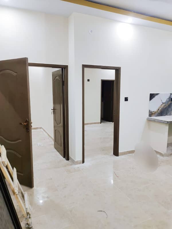 Brand New 2 Bed Drawing Lounge Nazimabad 3F 6