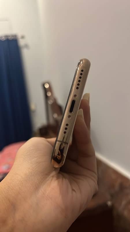 Iphone 11 pro PTA approved 2