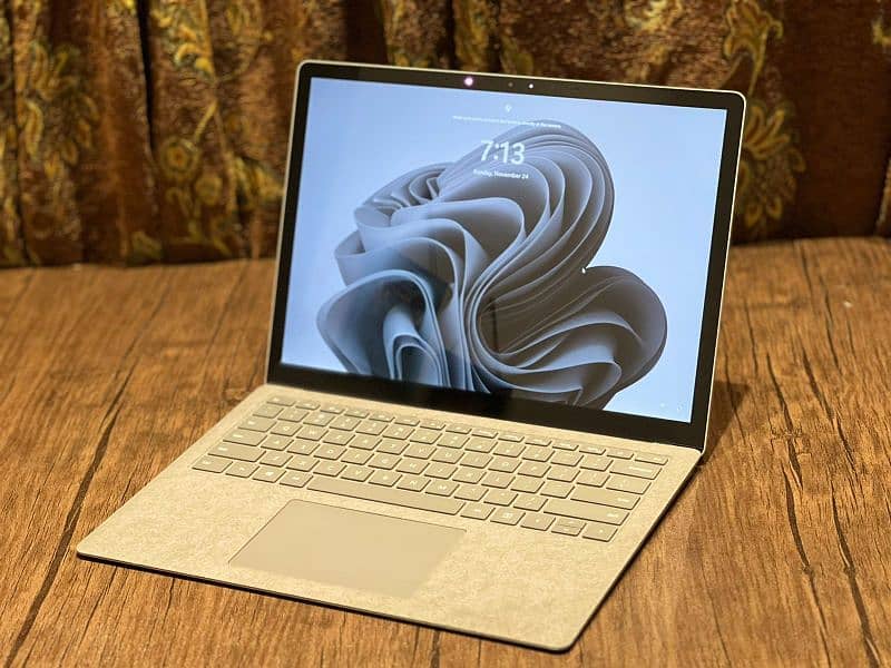 Microsoft Surface Laptop 3(16GB/512GB) 1