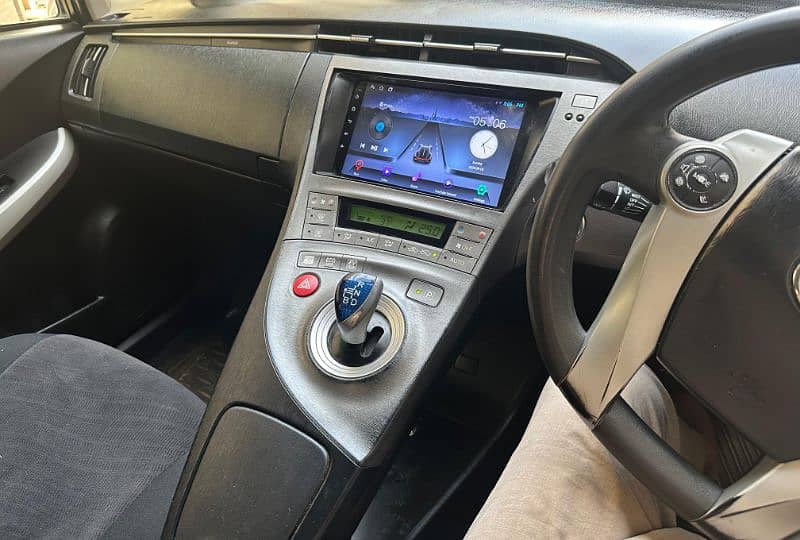 Toyota Prius 2012 3