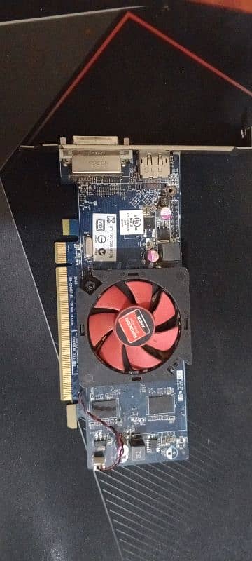 Amd readon hd 7470 card used 0