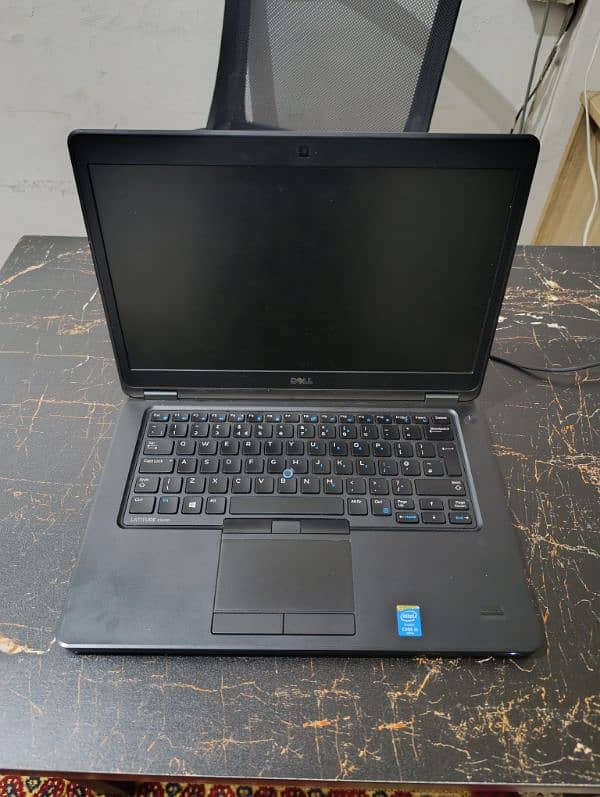 core i5 5 gen Dell Latitude e5450 8 gb 128 gb 2