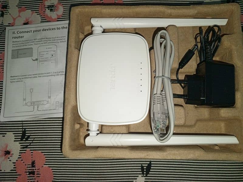 Tenda 4 in 1 wireless N300 easy set-up router 2