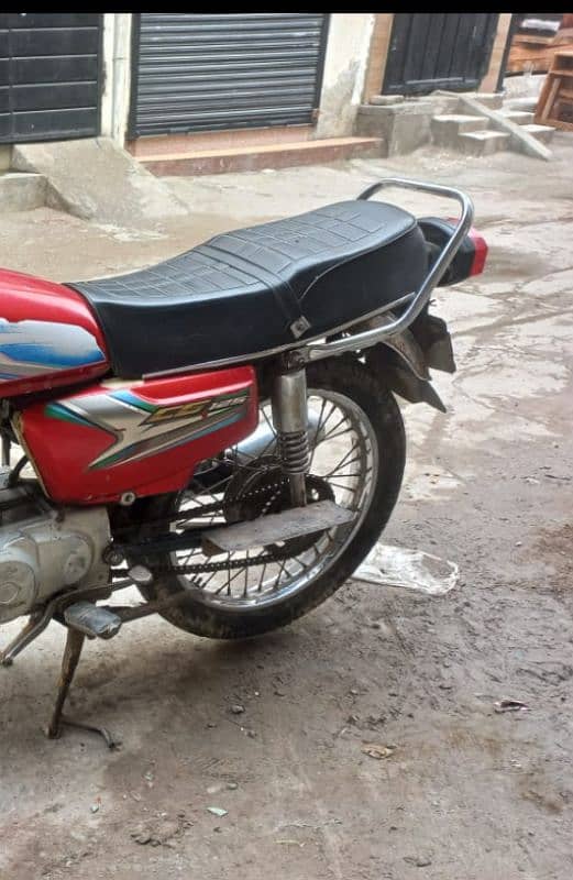 03074422157 honda 125 1