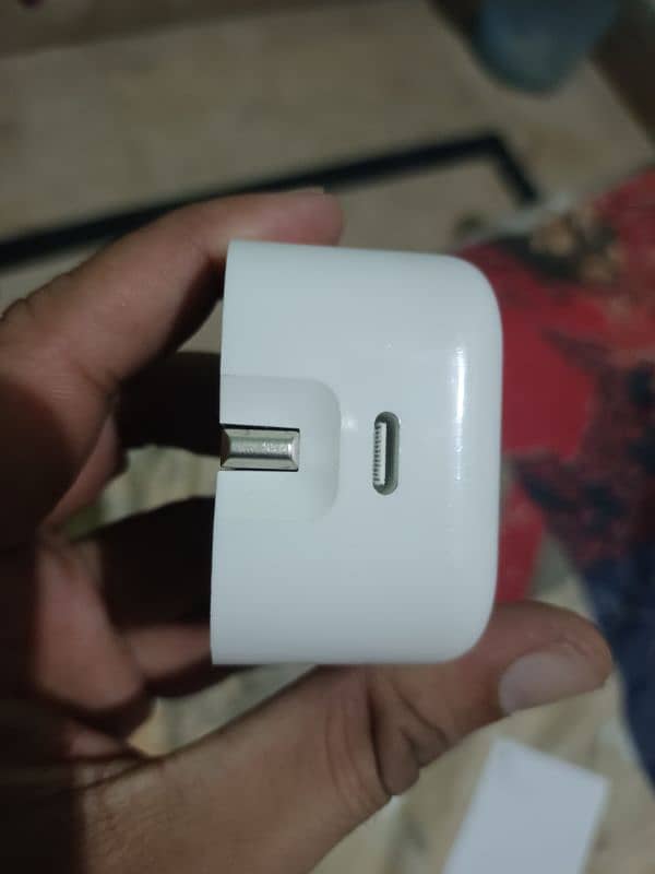 Apple 15 Pro Max USB Type C Charger 4