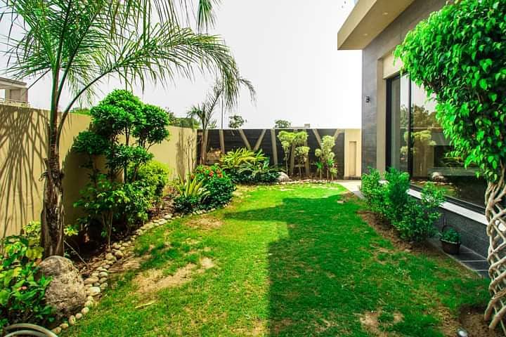 1 Kanal Elegant Upper Portion On Top Location For Rent In DHA Phase 1 Lahore 5