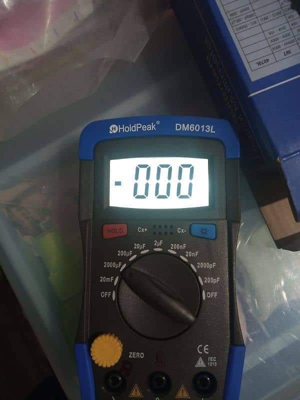 digital capactience  meter 2