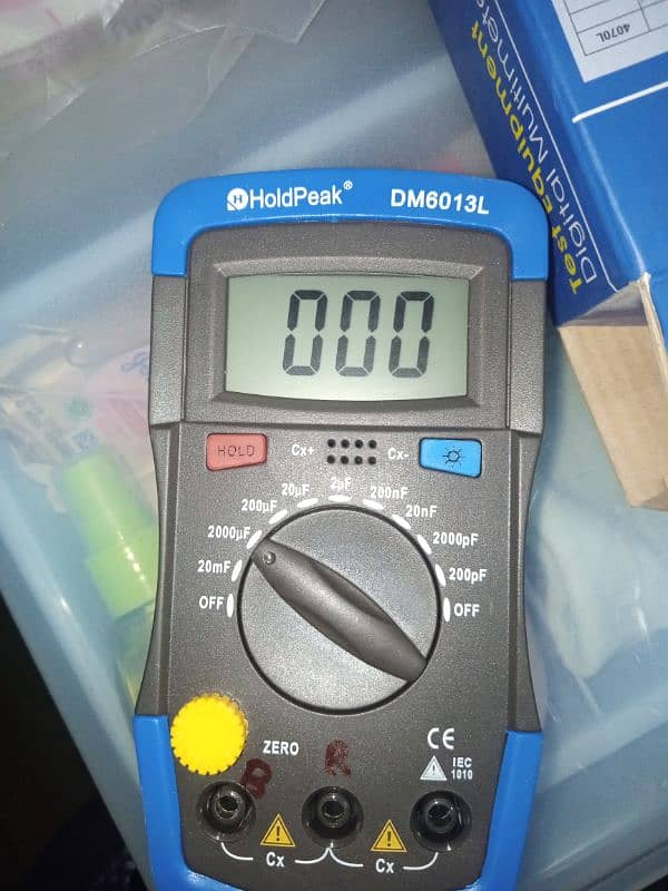 digital capactience  meter 3