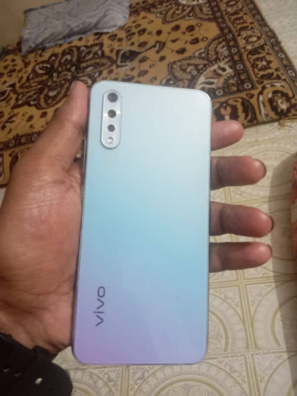 vivo s1 6 128 gb all okay ha finger bhi okay ha all okay ha 6