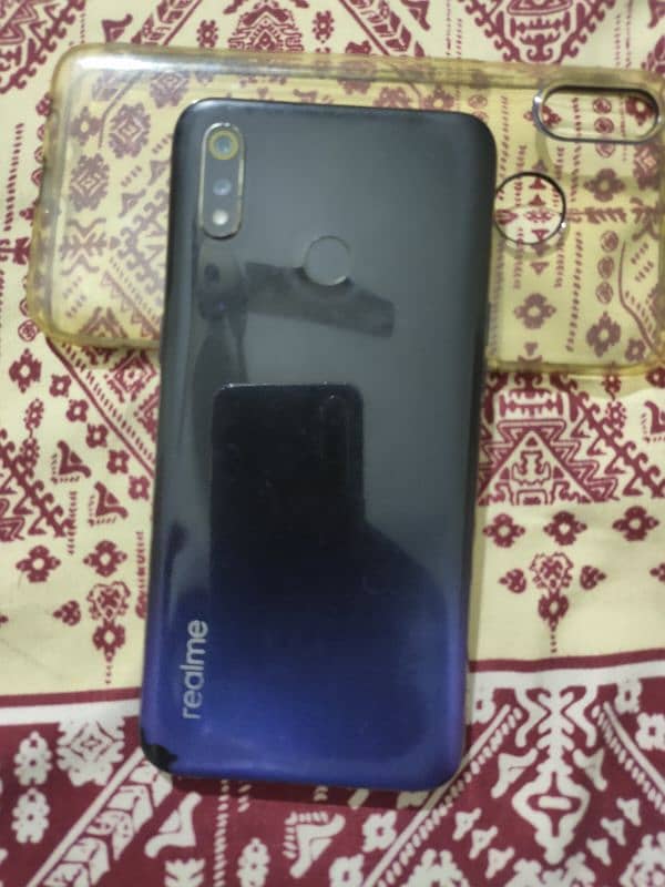 Realme 3 4.64gb 3