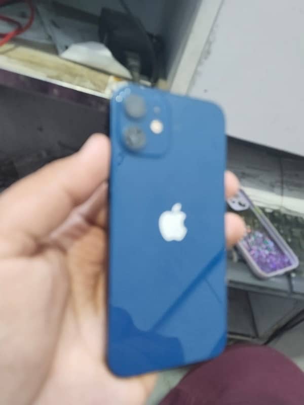 iPhone 12 mini 1