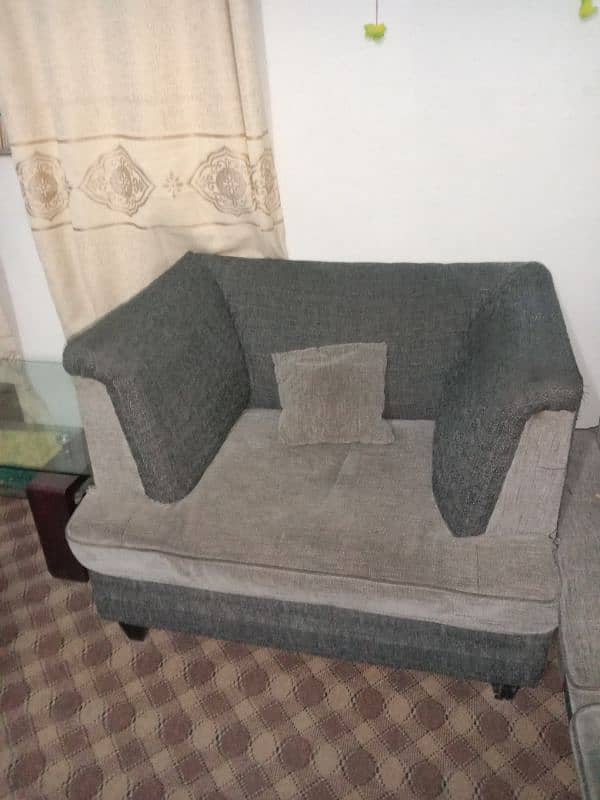 7 seater sofa for sale 0