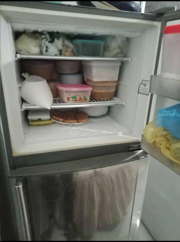 Dawlance fridge 1