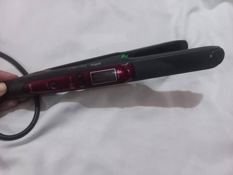 Braun straightener 1