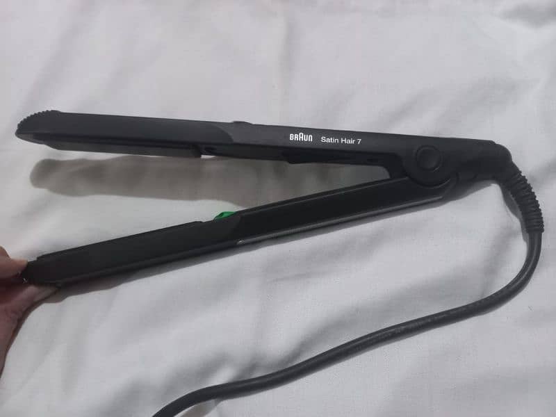 Braun straightener 2