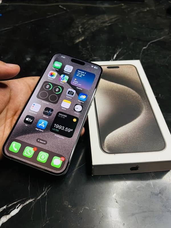 iPhone 15 Pto Max 256GB Mint Condition (HK (zaa)) 2