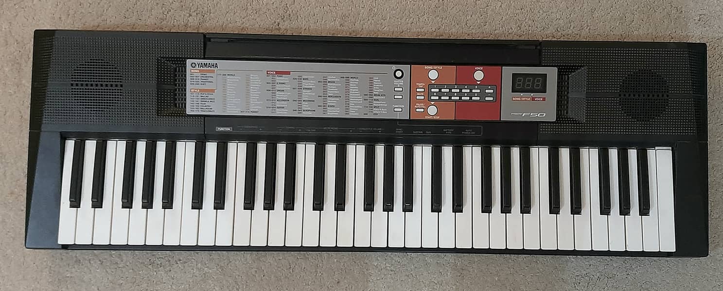 Yamaha Keyboard PSR F50 3