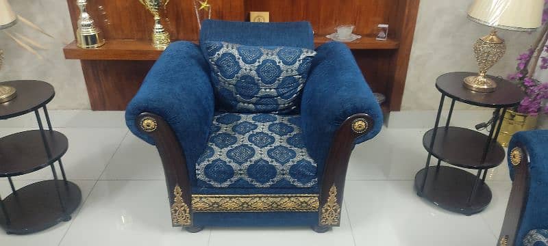 6 Seater Sofa Set with Center table 3