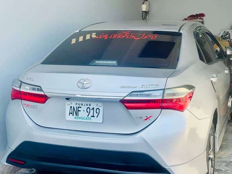 Toyota Corolla Altis X 2021/23 2